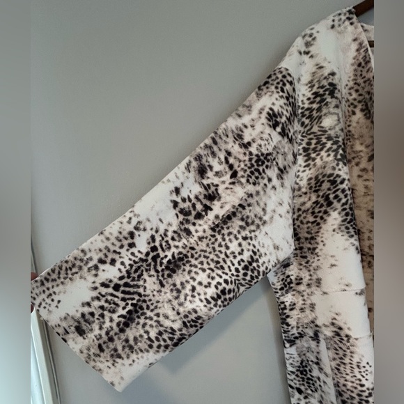 NWT Philosophy Woman Republic Clothing Open Front - Animal Print - Plus 2X - 3X - Picture 11 of 15